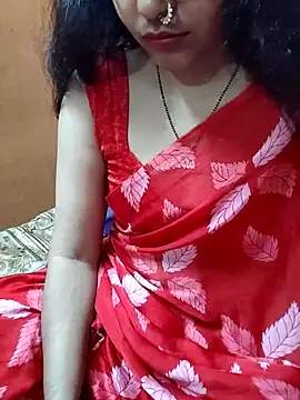 Snapshot of Diya_143 chatting on May 14, 6:09 am Diya 143 online show from May 14, 6:09 am