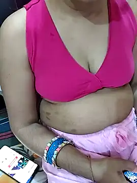 Snapshot of Diya_143 chatting on May 31, 6:09 pm Diya 143 online show from May 31, 6:09 pm