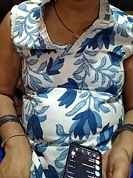 Snapshot of Diya_143 chatting on June 14, 5:59 pm Diya 143 online show from June 14, 5:59 pm