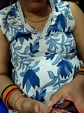 Snapshot of Diya_143 chatting on June 29, 1:55 pm Diya 143 online show from June 29, 1:55 pm