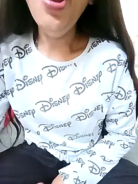 Snapshot of Nupur_69 chatting on December 22, 10:47 pm Nupur 69 online show from December 22, 10:47 pm