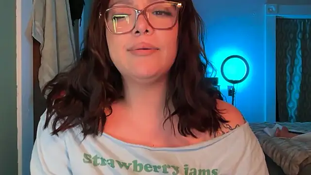 nativepumpkin95 online show from November 2, 6:16 am