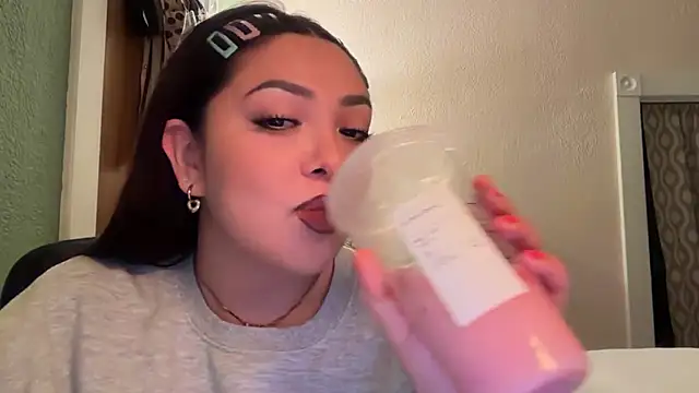 nativepumpkin95 online show from February 6, 12:48 am