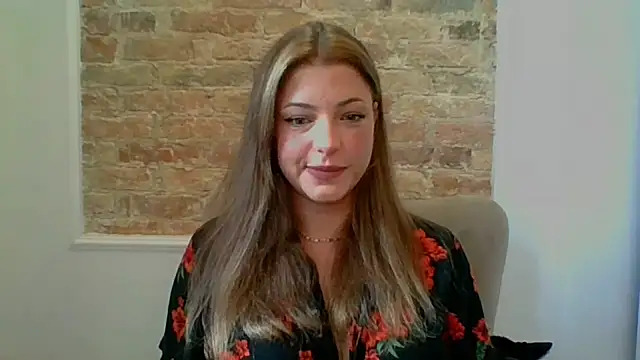 LilyBlondee online show from July 29, 6:33 am
