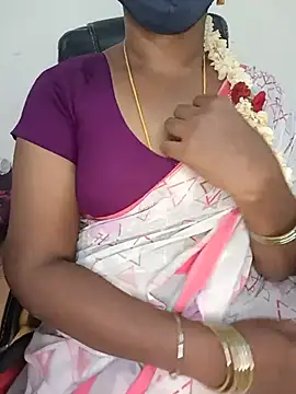 Snapshot of Tamil-hotwife chatting on May 16, 5:12 pm Tamil-hotwife online show from May 16, 5:12 pm