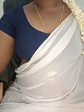 Snapshot of Tamil-hotwife chatting on June 7, 6:22 pm Tamil-hotwife online show from June 7, 6:22 pm