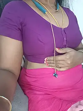 Snapshot of Tamil-hotwife chatting on June 9, 5:24 pm Tamil-hotwife online show from June 9, 5:24 pm