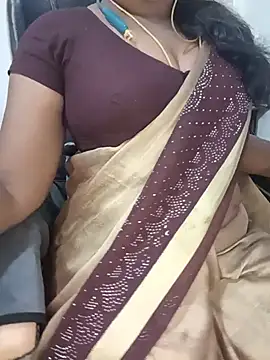 Snapshot of Tamil-hotwife chatting on July 17, 2:56 pm Tamil-hotwife online show from July 17, 2:56 pm
