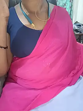 Snapshot of Tamil-hotwife chatting on July 27, 7:26 am Tamil-hotwife online show from July 27, 7:26 am