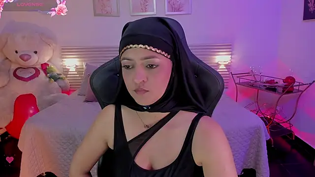 Snapshot of New_Arab_Kingdom chatting on June 30, 9:49 pm New Arab Kingdom online show from June 30, 9:49 pm
