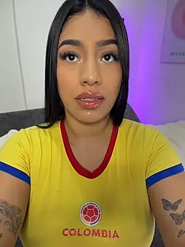Sara mocca  online show from April 28, 10:04 pm