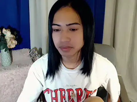 Snapshot of Lemonadexxx chatting on December 4, 10:08 pm Lemonadexxx online show from December 4, 10:08 pm