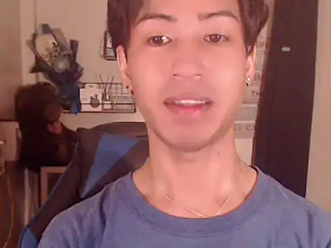 Snapshot of Lemonadexxx chatting on August 9, 3:34 am Lemonadexxx online show from August 9, 3:34 am