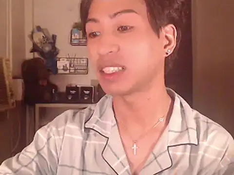 Snapshot of Lemonadexxx chatting on August 10, 5:00 am Lemonadexxx online show from August 10, 5:00 am