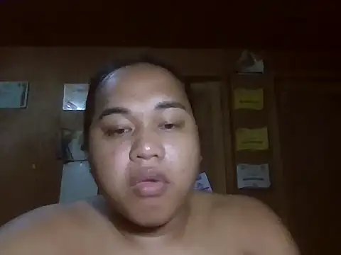 Snapshot of bettina_love chatting on June 17, 7:48 pm bettina love online show from June 17, 7:48 pm