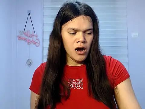 Snapshot of Miss_Ivanawolf chatting on May 4, 9:27 am Miss Ivanawolf online show from May 4, 9:27 am