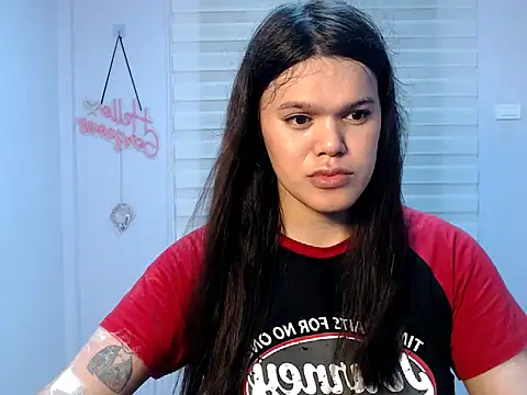 Snapshot of Miss_Ivanawolf chatting on May 13, 11:18 am Miss Ivanawolf online show from May 13, 11:18 am