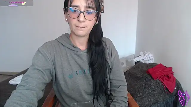 party2col online show from March 17, 2:31 pm