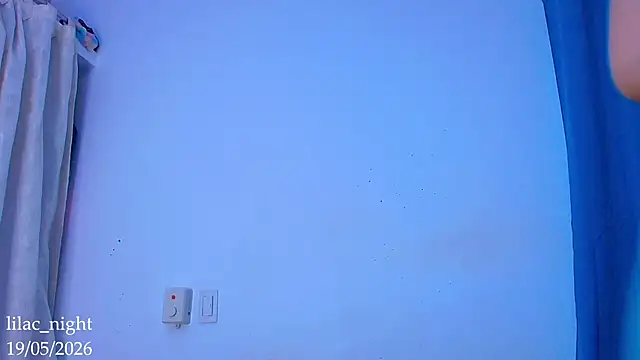 Snapshot of lilac_night33 chatting on May 19, 8:26 pm lilac night33 online show from May 19, 8:26 pm