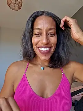 Goldenlace online show from November 4, 2:05 pm