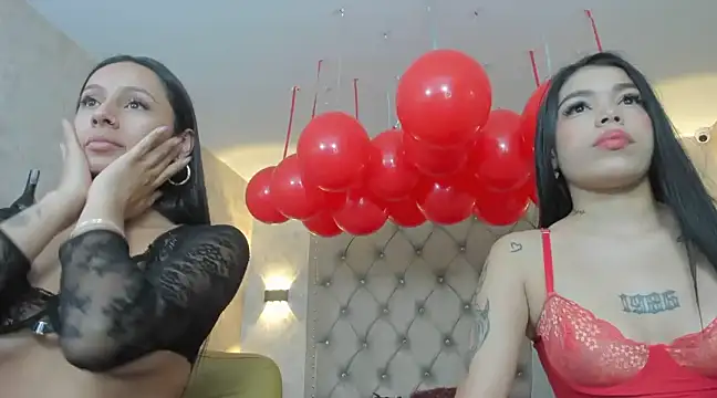 Snapshot of karlyn_angels chatting on February 14, 6:29 pm karlyn angels online show from February 14, 6:29 pm