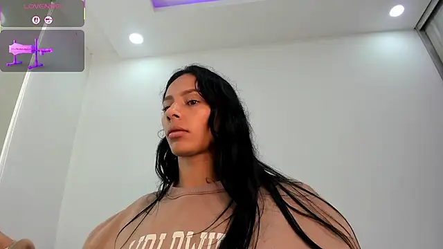 karlyn angels online show from April 29, 7:42 pm