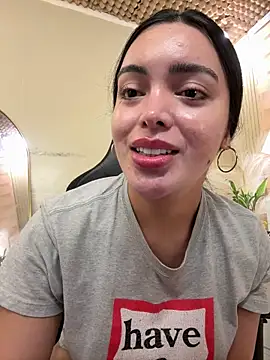 HotstuffCherrySummer online show from February 7, 9:35 am