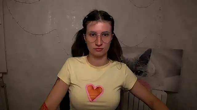 Snapshot of MaryEm976 chatting on July 5, 5:25 am MaryEm976 online show from July 5, 5:25 am