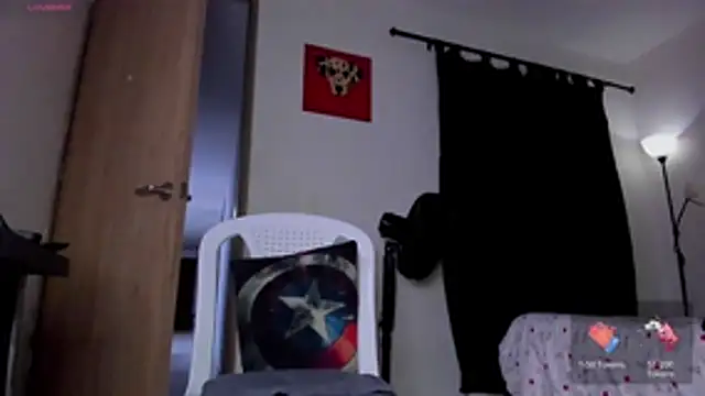 Cloudy pigDude online show from April 24, 4:04 am