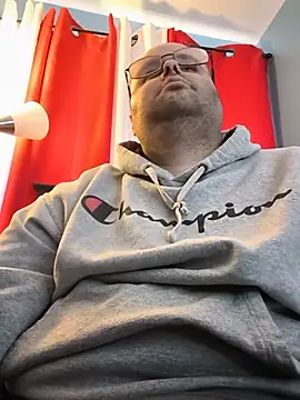 lefty15242 online show from June 8, 6:08 pm