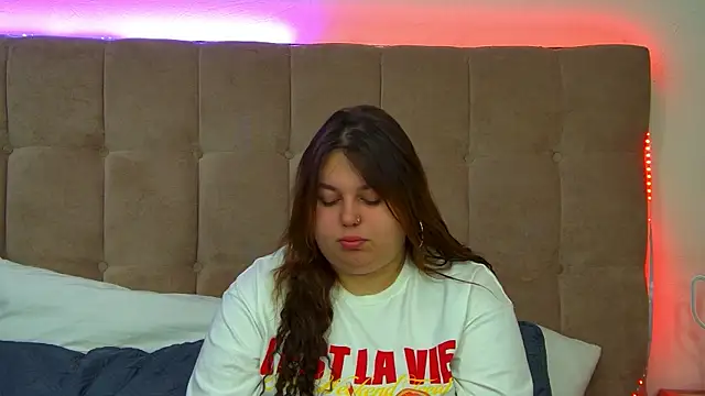 LillianKim online show from September 18, 6:32 pm