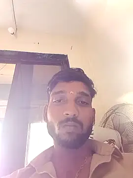 Snapshot of sushilbhosale667 chatting on November 11, 10:26 am sushilbhosale667 online show from November 11, 10:26 am