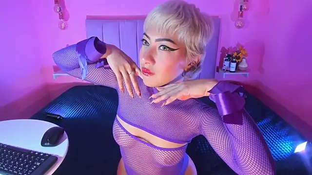 Snapshot of xGenesis_Miller_ chatting on October 8, 3:20 pm xGenesis Miller  online show from October 8, 3:20 pm