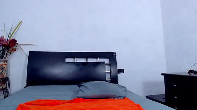 AikoTailor online show from September 24, 9:07 pm