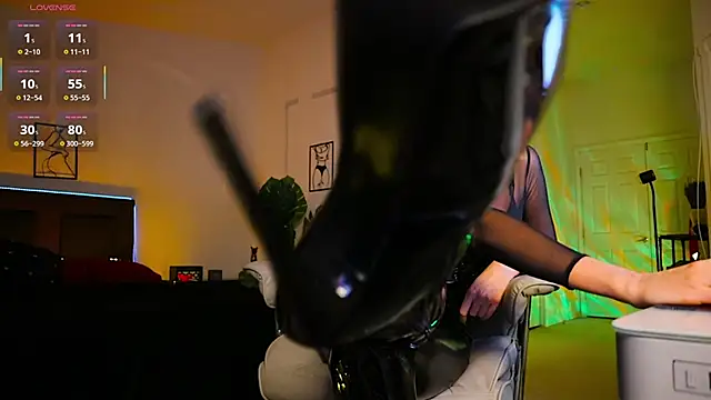 Snapshot of Alexa_Lover_Ra chatting on November 6, 1:34 pm Alexa Lover Ra online show from November 6, 1:34 pm