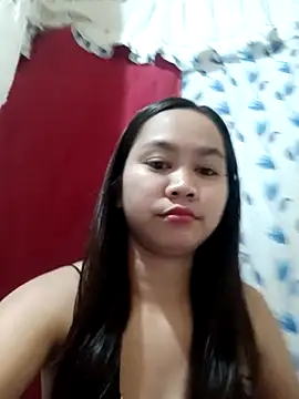 Snapshot of Hotbaby_1523 chatting on March 13, 7:48 am Hotbaby 1523 online show from March 13, 7:48 am