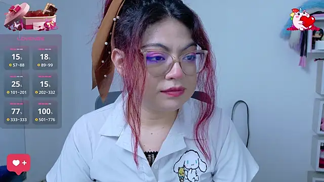 Snapshot of Catwhite_ chatting on February 21, 12:17 pm Catwhite online show from February 21, 12:17 pm