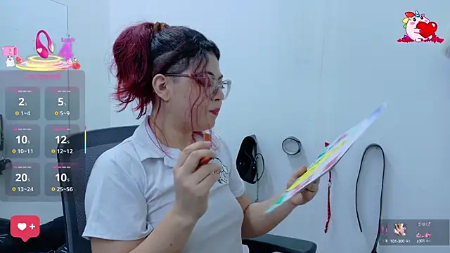 Snapshot of Catwhite_ chatting on March 10, 3:41 pm Catwhite online show from March 10, 3:41 pm