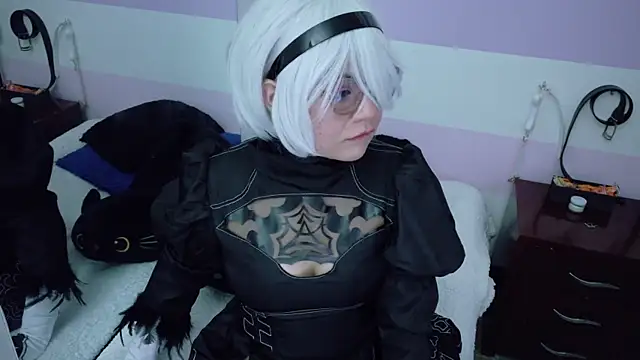 Snapshot of Catwhite_ chatting on November 7, 5:35 pm Catwhite online show from November 7, 5:35 pm