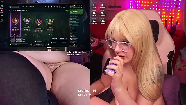 evamila online show from February 16, 11:49 am