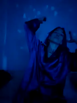 fablob23 online show from March 13, 7:31 am