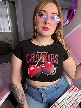 Sam Thompsoon  online show from February 22, 6:30 pm