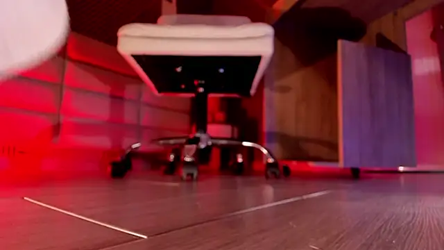 ArchieCollins online show from February 3, 7:31 pm