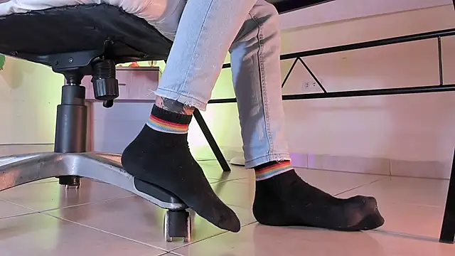 ArchieCollins online show from September 27, 5:12 am