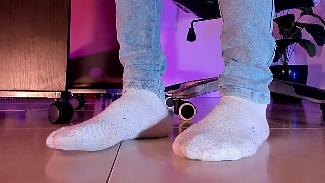 ArchieCollins online show from October 6, 10:18 pm