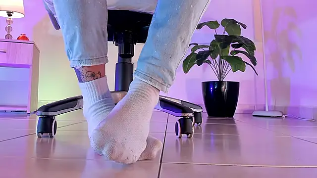 ArchieCollins online show from October 14, 11:16 pm