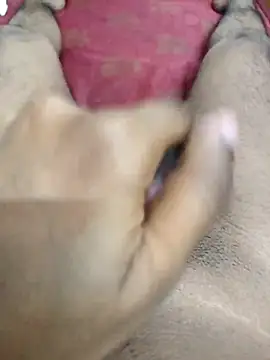 Snapshot of Aaryans69 chatting on October 7, 1:03 am Aaryans69 online show from October 7, 1:03 am