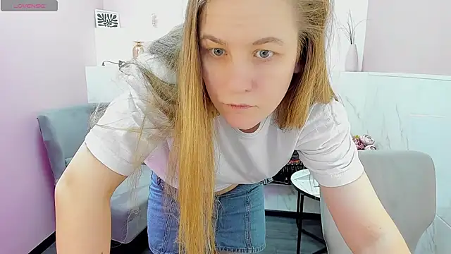 JadeSoft online show from February 2, 4:43 pm