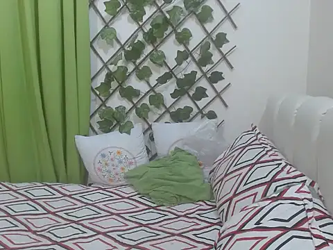 Lovelywife786 online show from December 14, 2:53 pm