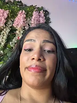 ArielleMillerr online show from October 7, 5:43 pm
